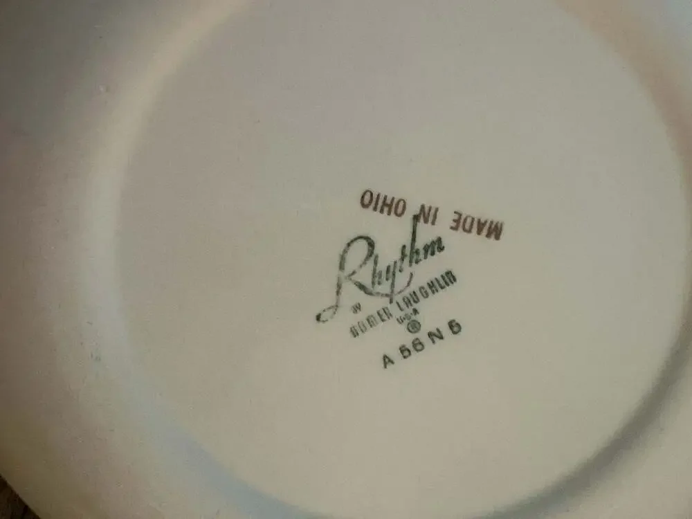 Vintage Homer Laughlin Rhythm Ohio Souvenir Collector Plate with Gold Trim